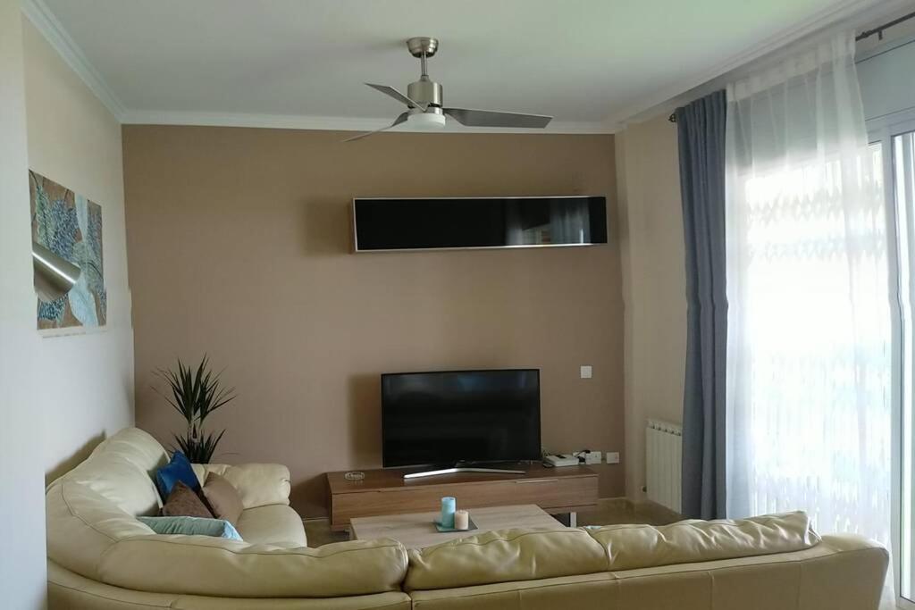 Apartamento Para 5 Personas Frente Al Mar Con Piscina Y Parking 克尤伯厄拉斯 外观 照片