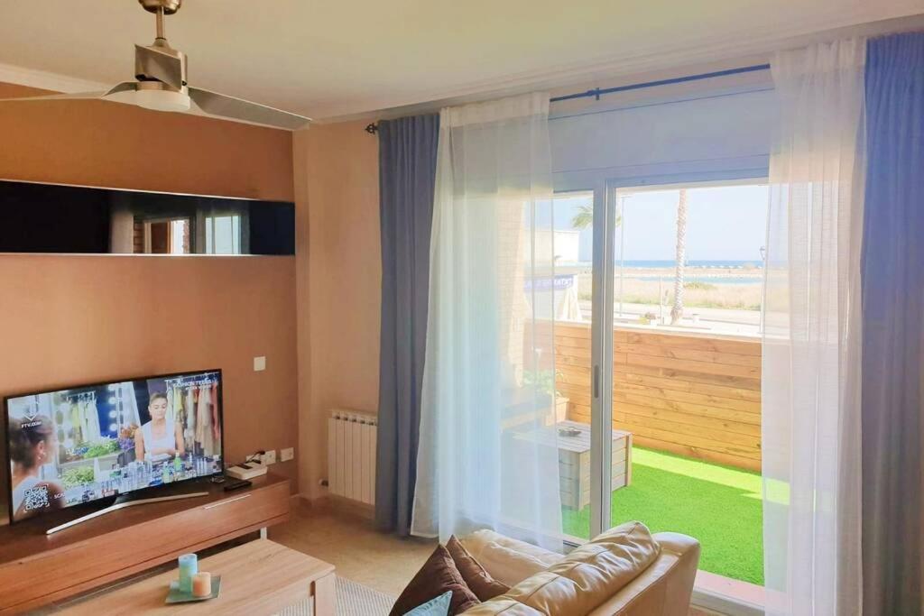 Apartamento Para 5 Personas Frente Al Mar Con Piscina Y Parking 克尤伯厄拉斯 外观 照片