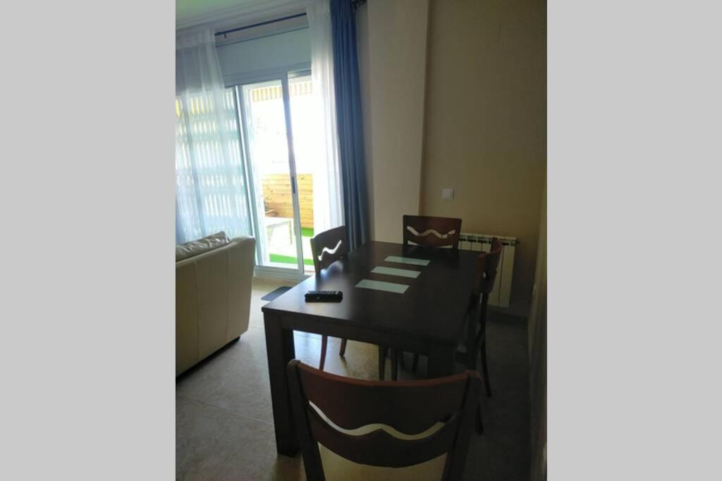 Apartamento Para 5 Personas Frente Al Mar Con Piscina Y Parking 克尤伯厄拉斯 外观 照片